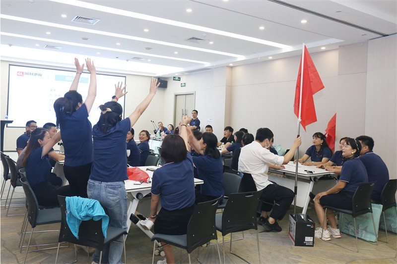 逆風(fēng)飛揚(yáng) 決戰(zhàn)7月——國林地板7月PK啟動大會